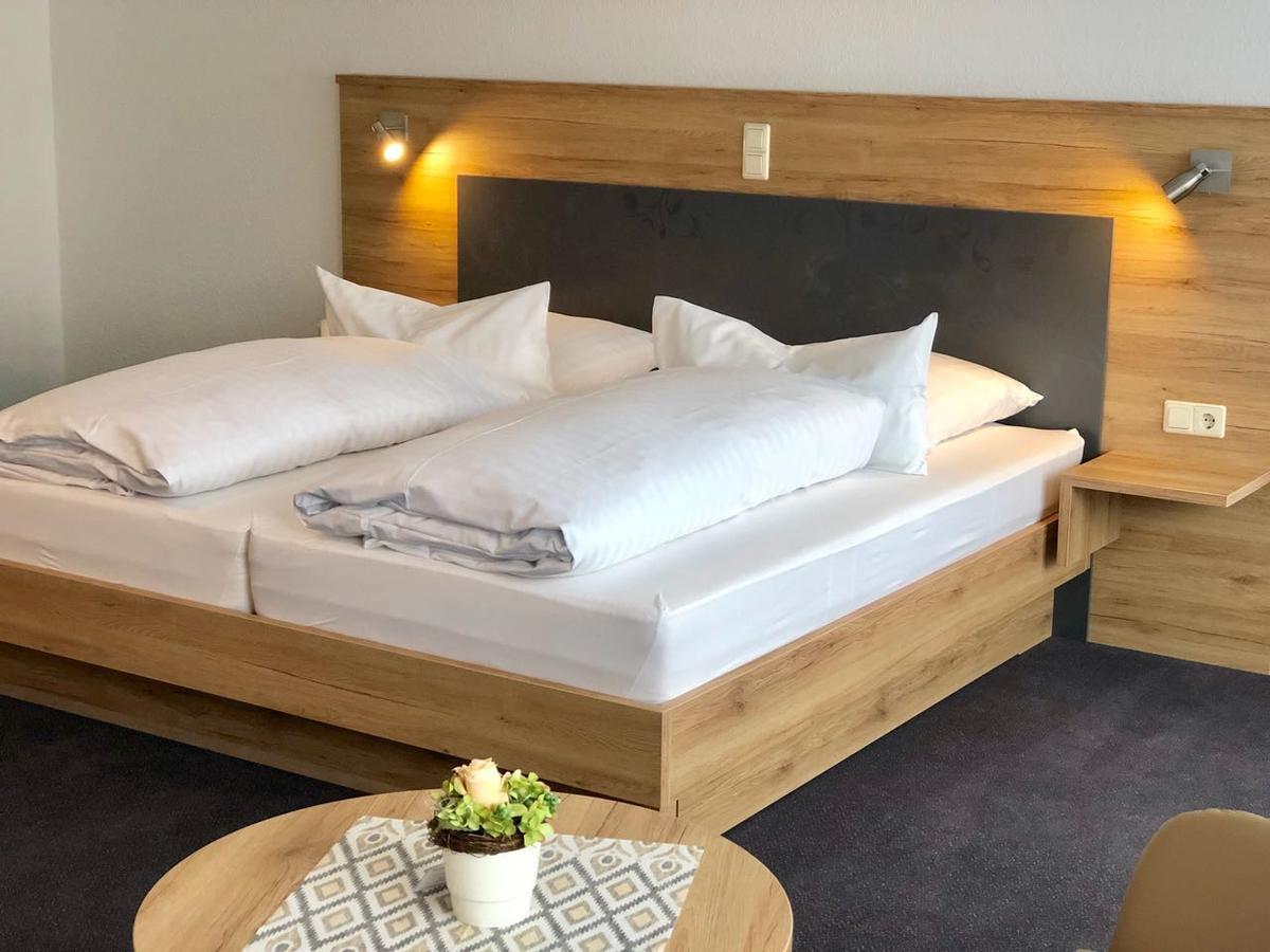 Hotel Hirt Deißlingen Esterno foto